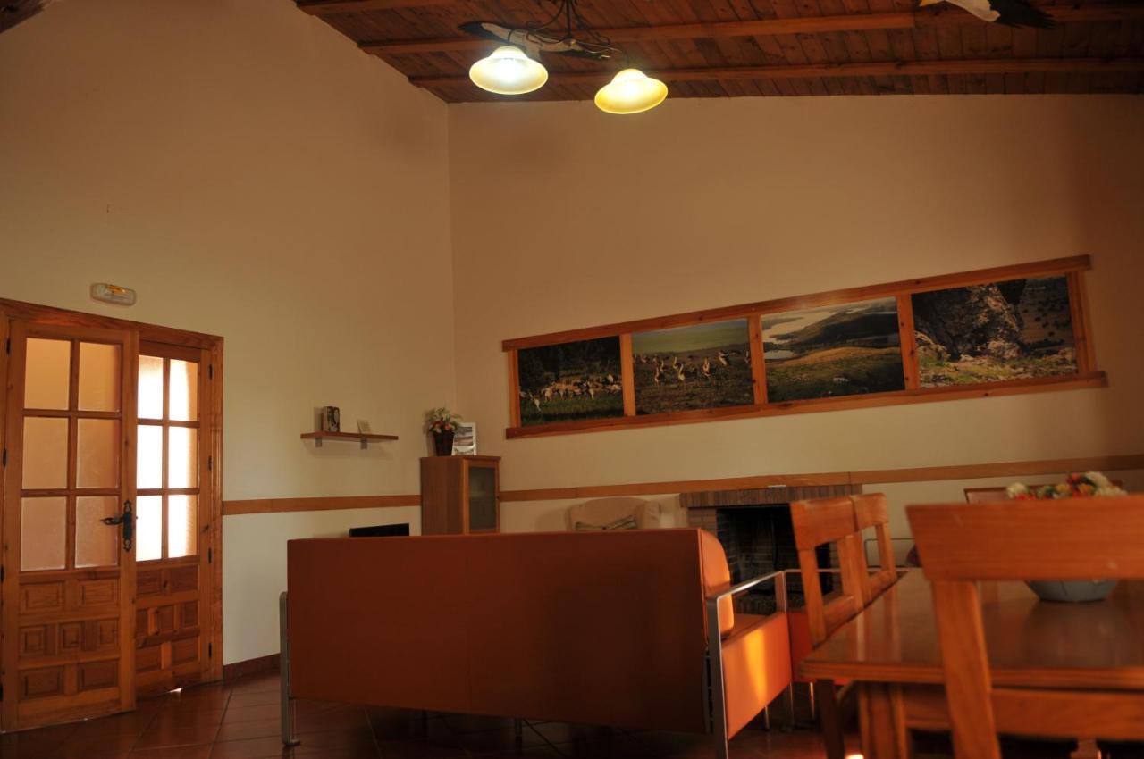 Casa Rural Casa De Las Aves Orellana La Vieja Esterno foto