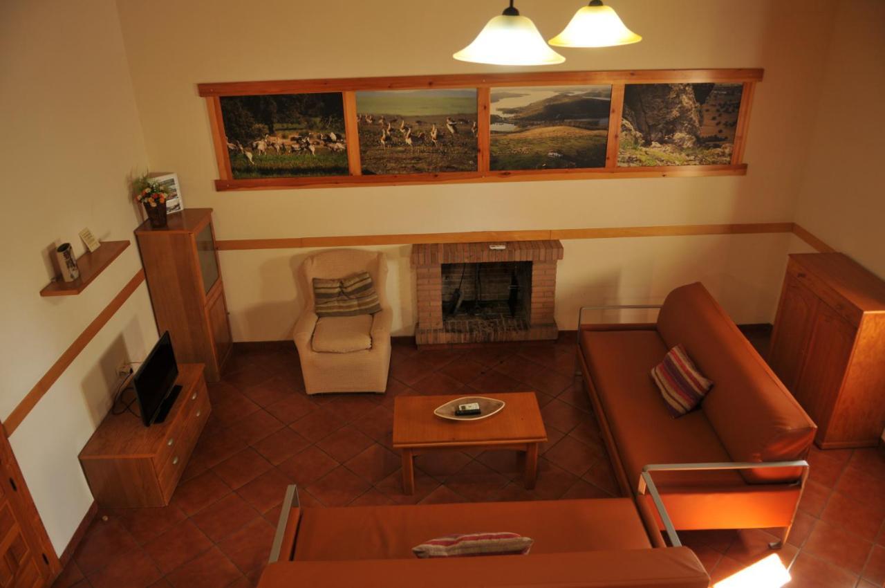 Casa Rural Casa De Las Aves Orellana La Vieja Esterno foto